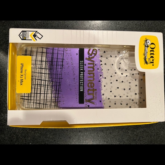 iPhone XS Max Otterbox Case - Picture 3 of 3